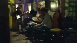 Ramon Berrocal Solo (Electric tri&oacute;)