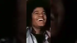 Michael Jackson dying of laughing 😂🤣😆