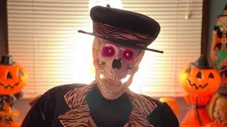 Gemmy Halloween 2004 Life Size Animated 5ft &ldquo;Tiger Suit&rdquo; Dancing Skeleton (4k 60fps)