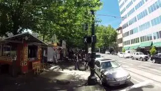 Walking through downtown Portland without getting a 'don't walk' signal