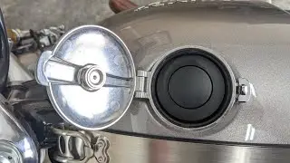 Motorcycle Retractable Gas Cap Upgrade - Triumph Thruxton R