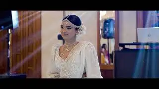 Kumuduniya Mamai Obe (කුමුදුනිය මමයි ඔබේ) | Ridmika Sewwandi | Cover | Wedding Surprise Song