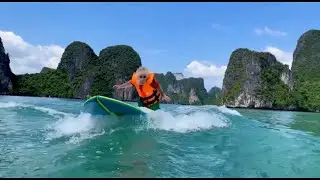 Bibi the monkey travels to Hanoi and Ha Long Bay, Vietnam.🇻🇳