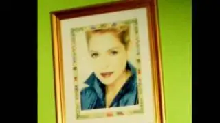 LUPITA D'ALESSIO :  APRENDIZ  CD ESTOY AQUI EN EL 2OOO .