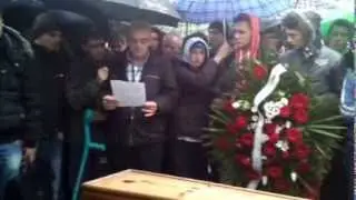 ŠAŠIĆ DMITAR SAHRANA U CAZINU 11. 2. 2014 GOD