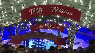 Beirut seeks Christmas cheer after gloomy year