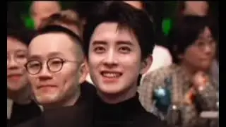 &ldquo;Ao Rui Peng is looking at Bai Lu.&rdquo;🎀🖤#bailu白鹿#aoruipeng 