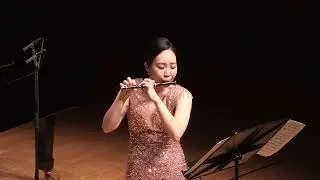 Yeweon Kim Vivaldi concerto for piccolo and piano RV443