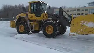Snow plow Volvo wheel loader