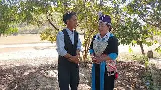 Kuam lauj ci hais kwv ntxiaj nkauj nraug 