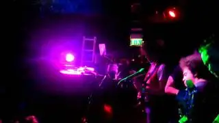 SWAGGA perform FASHION VICTIM & INVISIBLE MAN @ HOOTENANNY BRIXTON.