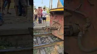 Train Coach Coupler Joint. #railway #train #buffer #coupler #shorts