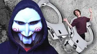 ZoomZoom: Giantess Jokes - To cut his own arm off just like in the Movie &ldquo;SAW&rdquo;