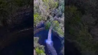 Удивительный Водопад  в лесном массиве гор #drone #travel #village #travel #beautiful #nature #live