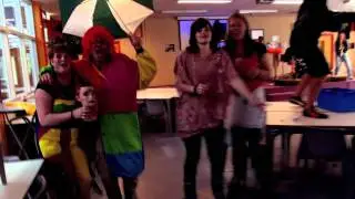 Lipdub ROC Alfa-college, afdeling Welzijn Kluiverboom Groningen  -   Edu 'Actief lipdub 2011