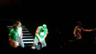 Chris Brown krumpin