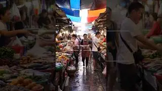 Inside Southeast Asia&rsquo;s Most Colorful Traditional Market &ndash; Culture, Food & Life. @syarwani-ai