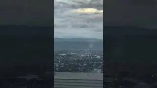 United Airlines Boeing 777-300ER lands from San Francisco to NAIA 01/12/2026