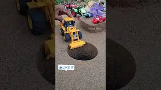 jcb pushing la autorickshaw tractor wind fan near car in to deep pit #jcb #jcpbackhoe #jcp #jcbvideo