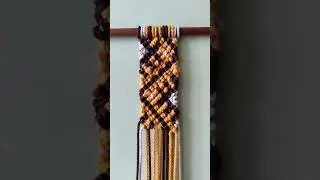 Macrame Bracelet Design #macramebracelet #macrame #bracelet #bracelets #braceletmaking #diymacrame