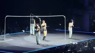 260113 Dive In (Tzuyu Solo) - TWICE [THIS IS FOR] WORLD TOUR IN SEATTLE