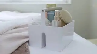 College Dorm Tour 3: Best Bathroom Essentials