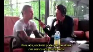 Johnny Christ fala sobre o clipe de So Far Away e 