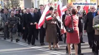 Mieszkańcy Sanoka uczcili Święto Niepodległości (FILM, ZDJĘCIA)