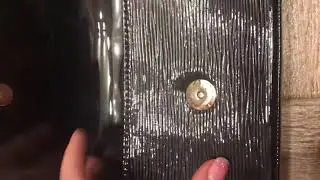 Louis Vuitton Authentic Sobe clutch epi electric обзор с комментариями