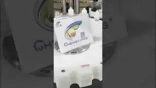 Auto 60ml V3 e liquid filling machine working