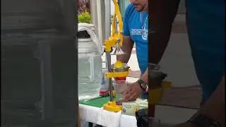 Ayer disfrute de un rica limonada de pi&ntilde;a power en Fiesta Calle Orange 🥤😋