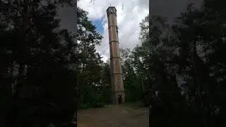 Auf der 351 zwischen Zgorzelec und  Zagan auf einem Parkplatz im Wald.