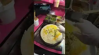 Make Fried Pork Tenderloin Sandwich Crowd Queue Up