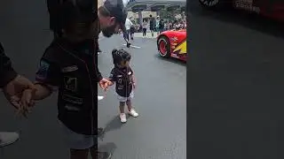 Her first time seeing lightning mcqueen. #disneyland #disneycaliforniaadventure #carsland #disney70