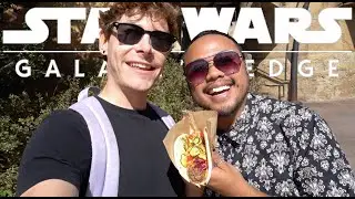 We Tried the NEW Food in Galaxy's Edge! | Disneyland Resort!