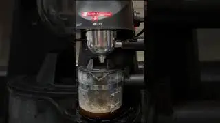 Wonder chef coffee machine making latte #review #coffeelover #coffee #trending #video #viralvideo