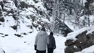 Jasper maligne canyon icewalks