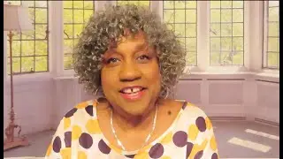 Wig Wednesday/ HUA Human Hair GREY Curly Wig / Chit Chat -  #4403