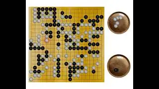 Inoue Shunseki Inseki(7d) - Honinbo Shuhaku(7d), 1739-12-17, Result: B+2