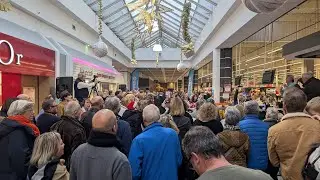 2025 12 06 Flashmob HyperU LDR