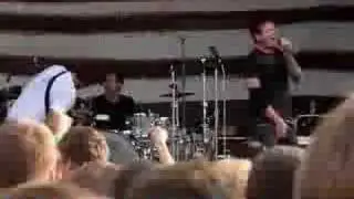 Angels & Airwaves - My First Punk Song (Live in Milwaukee)
