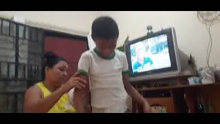 Botando a fralda