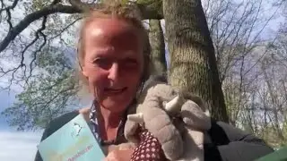 Voorlezen met Peer 🗣️📖🐘🌟 - &ldquo;De Overtocht&rdquo; ~ Deel 1.