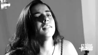 Estúdio Autoral - Marina Sena - Beija Flor