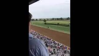 Watch the Equibase team call the G3 Bewitch on closing day (Spring 2016)