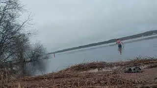 Freaking cold ice swim...no ice but 1 degree Celsius.  #icebath #iceswim #winterfun #minoverbody
