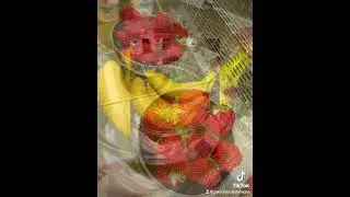 Frutta fresca estiva, frullati, fragole con gelato&hellip;#paradisecaf&egrave;lavagna