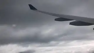 Delta a330-300 landing in Portland from Amsterdam