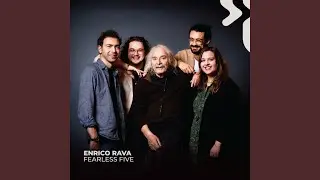 Lavori casalinghi (feat. Evita Polidoro, Matteo Paggi, Francesco Ponticelli & Francesco Diodati)