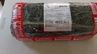 Shopee unboxing the MSI AMD RX Vega 56 air boost